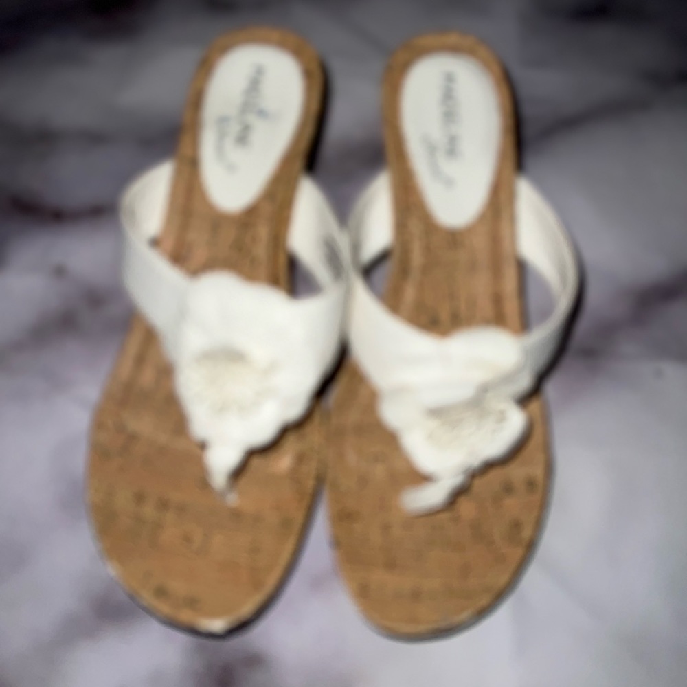 Madeline Stuart woman’s thong wedges